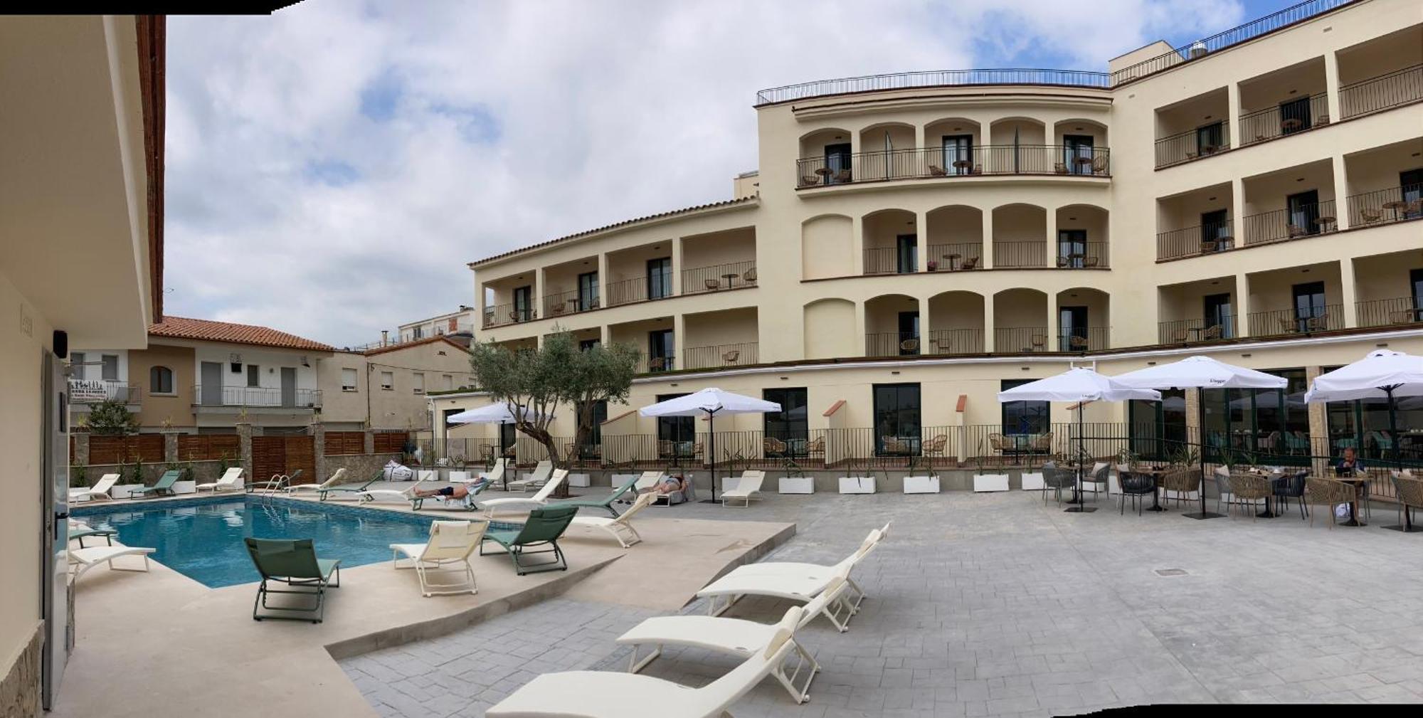 Hotel Coral Boutique By Gaiarooms Л'Эстартит Экстерьер фото